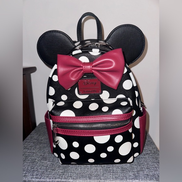 Disney Minnie Mouse Black and White Polka Dot Loungefly - Picture 2 of 6
